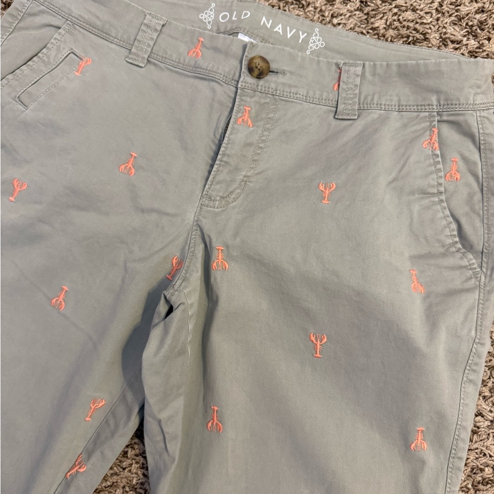 Women’s Old Navy Khaki Pants with Lobster Embroidery - Size 10